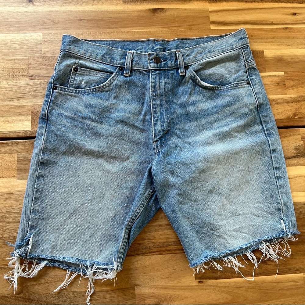 Women’s 31 517 cut off 100% cotton denim shorts